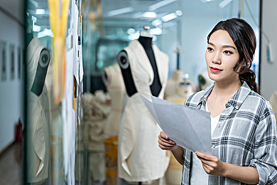99国精产品一二二线：文化瑰宝巡礼：一二二线潮流之旅-1