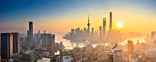 久久九：时空交错，沉浸奇境——探索数字革命新纪元