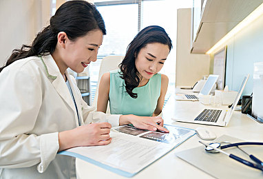 黄色软件下载3.0.3免费破解大全：破解版软件暗藏风险：揭秘“免费陷阱”下的网络安全危机