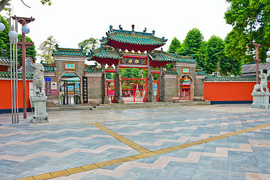 怎么在可画里下载10m的图片：揭秘可画平台：轻松下载10M高清素材，助力设计师高效创作-1