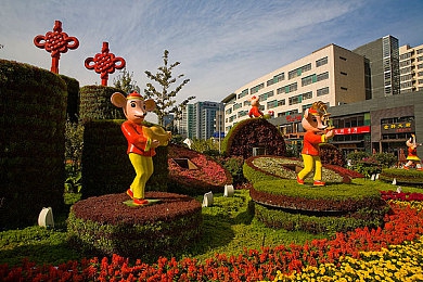 69  国产：家国荣耀：工业传奇，银幕激荡-2
