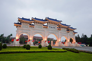 黄色网软件：网络净化行动：护航青春，共筑清朗网络空间