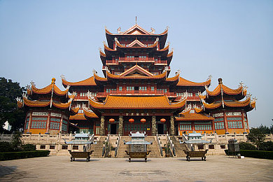 黄色软件在线下载网站：揭秘游戏资源宝库：探寻神秘游戏世界中的秘密花园-2