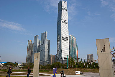 91久网站：游戏新纪元，91久领航，多元娱乐盛宴-2