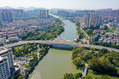 五个人玩贺峻霖宋亚轩：当红流量小生欢乐互动，贺峻霖宋亚轩游戏之夜友谊长存-3