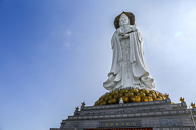 91cgfun今日吃瓜：游戏乐园趣闻连连，轻松一“瓜”笑出声