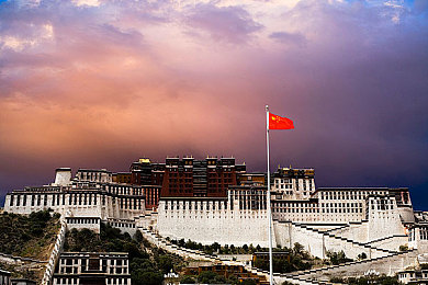 久热九九：夏日酷暑挑战极限，全民共抗“热浪”现象，共筑清凉防线-4
