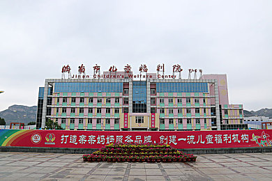 污游戏：揭秘另类游戏魅力：趣味横生，创意无限，社交互动新体验-3