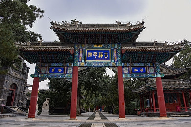 黑人男男Gay巨大粗：探秘游戏角色新境界：独特设定《黑人男男Gay巨大粗》引发玩家热议-3