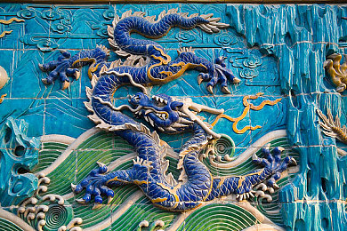 三上悠亚有一部在餐厅突然开始的：网红餐厅直播风云，粉丝互动惊喜连连-3