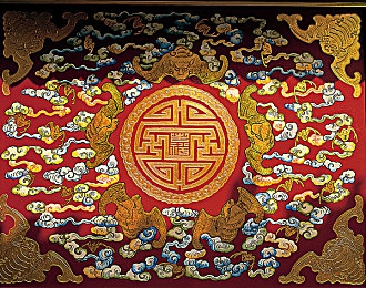 打开B站看直播：“弹幕涌动，二次元狂欢：B站直播引领青春潮流新风尚”-4