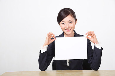 天堂中文最新版在线官网8：沉浸奇幻世界，畅游《天堂》新篇章：攻略揭秘与玩家共鸣-2